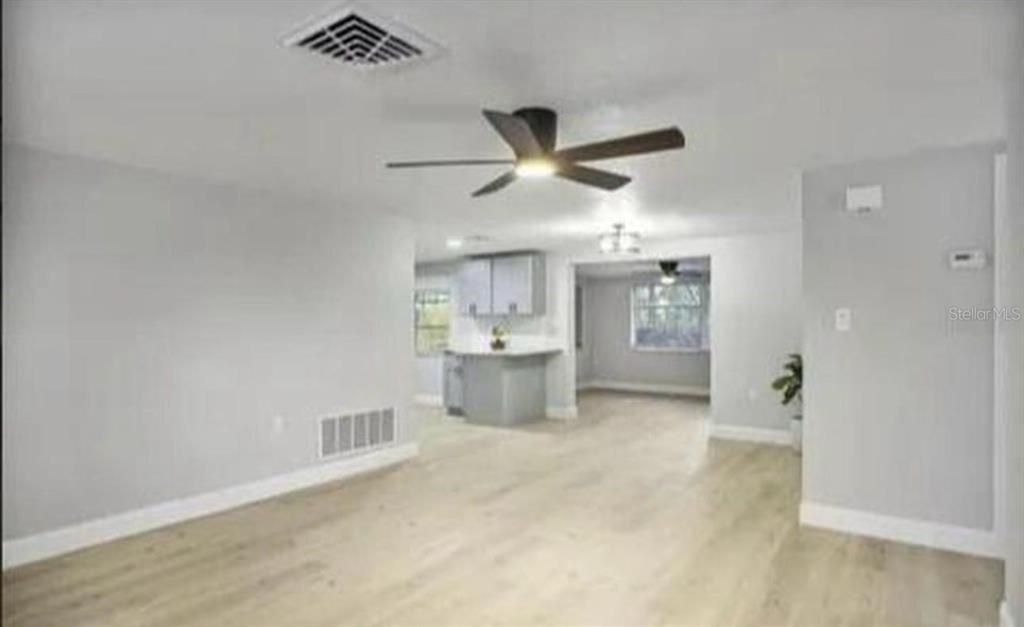 For Rent: $2,350 (3 beds, 2 baths, 1278 Square Feet)