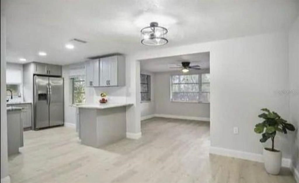 For Rent: $2,350 (3 beds, 2 baths, 1278 Square Feet)