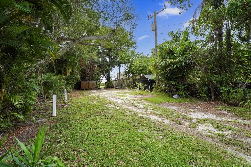 For Sale: $1,700,000 (0.55 acres)