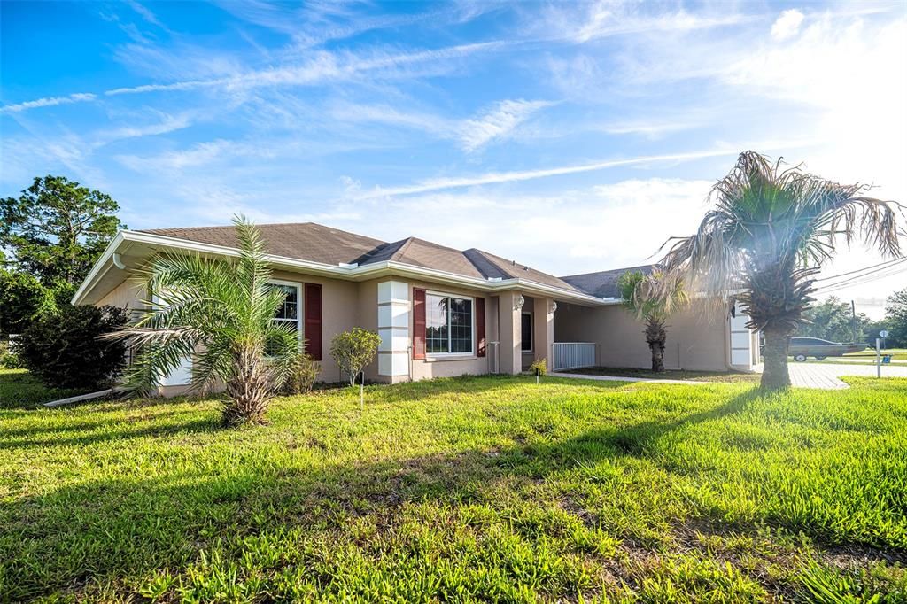 En Venta: $384,999 (4 camas, 2 baños, 2240 Pies cuadrados)