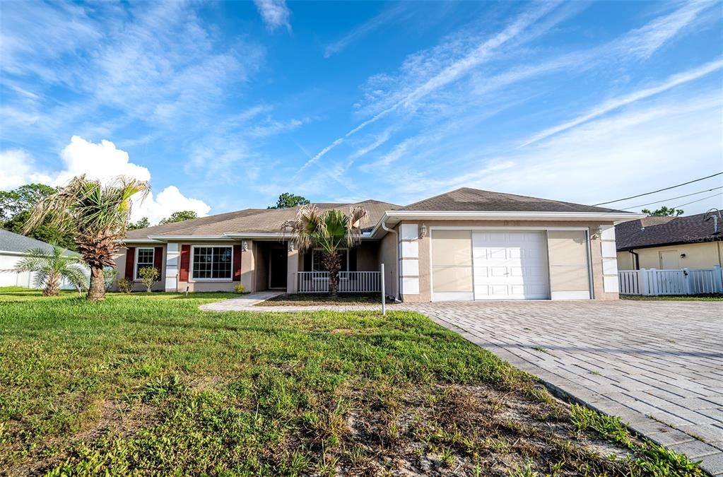 En Venta: $384,999 (4 camas, 2 baños, 2240 Pies cuadrados)