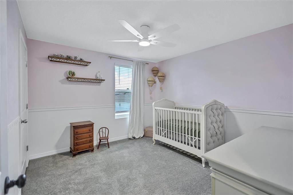 For Sale: $435,000 (5 beds, 3 baths, 2605 Square Feet)