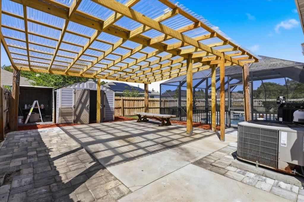 En Venta: $480,000 (4 camas, 2 baños, 2236 Pies cuadrados)