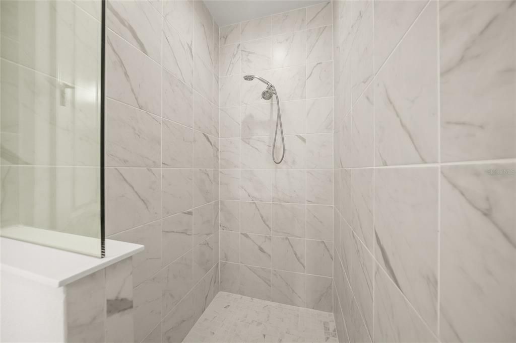 На продажу: $519,900 (2 спален, 2 ванн, 1638 Квадратных фут)