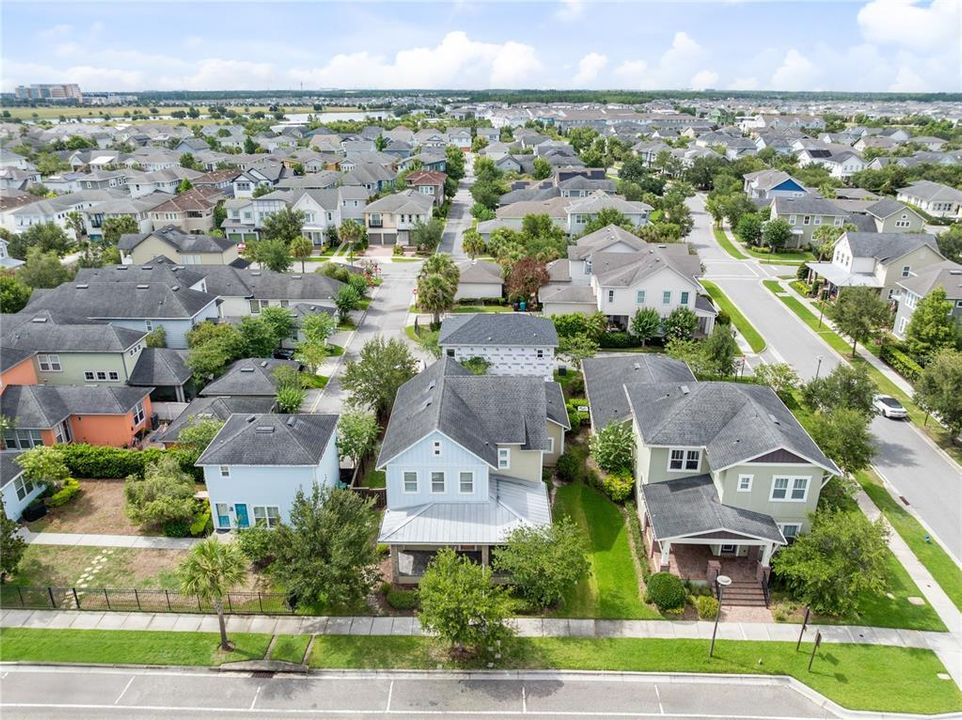 For Rent: $3,950 (4 beds, 3 baths, 2950 Square Feet)