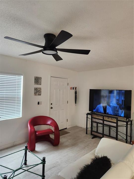 En Venta: $129,999 (1 camas, 1 baños, 760 Pies cuadrados)