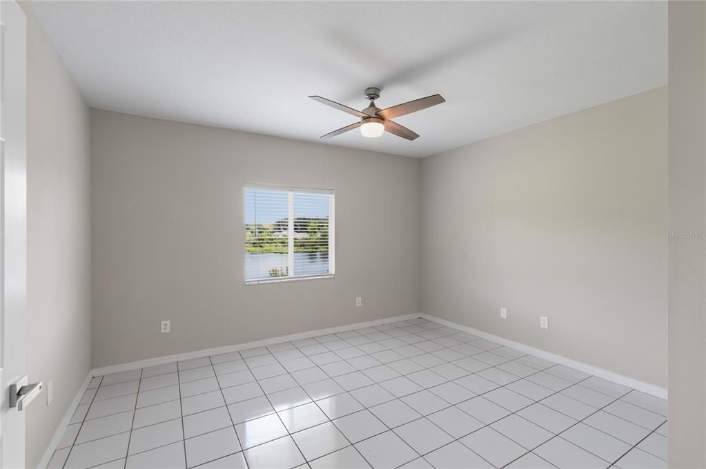 For Rent: $1,975 (3 beds, 2 baths, 1200 Square Feet)