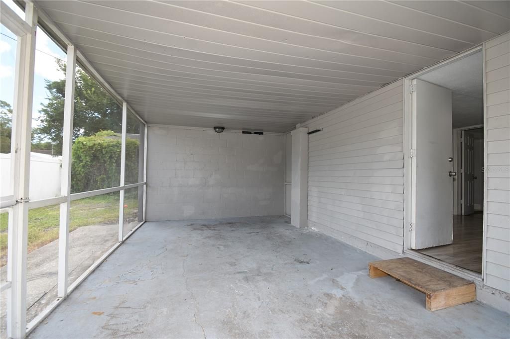 Activo con contrato: $199,900 (3 camas, 1 baños, 1038 Pies cuadrados)