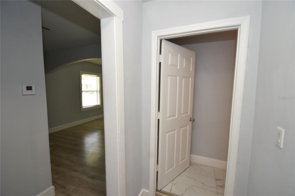 Activo con contrato: $199,900 (3 camas, 1 baños, 1038 Pies cuadrados)