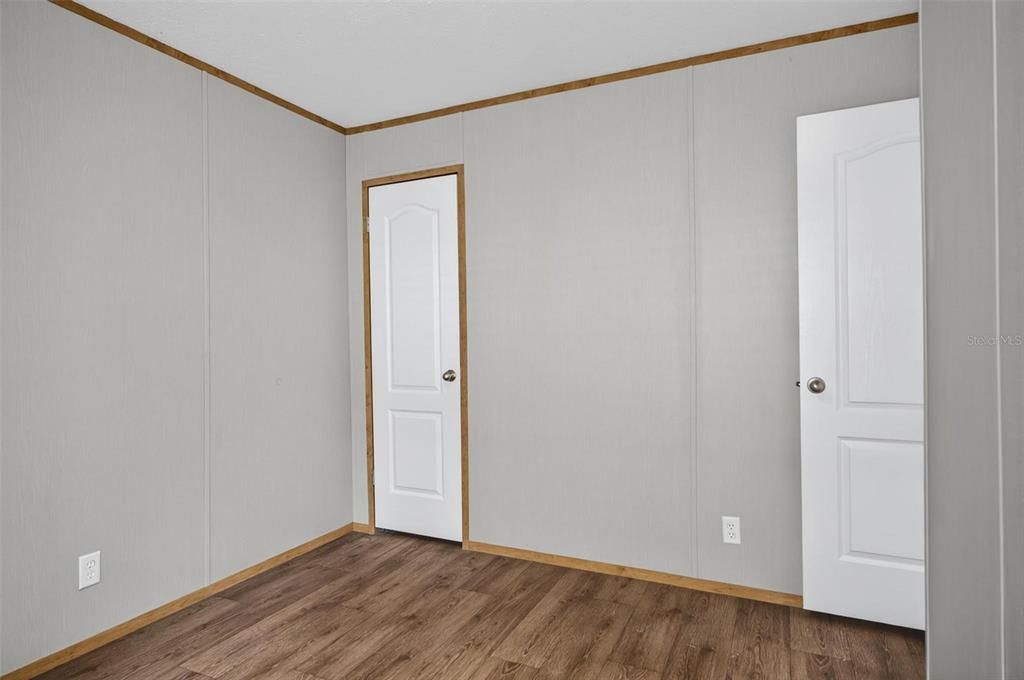 For Sale: $229,900 (3 beds, 2 baths, 1216 Square Feet)