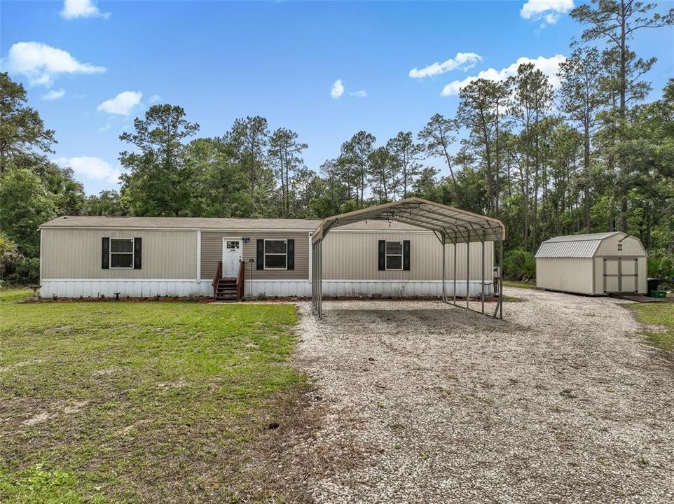 For Sale: $229,900 (3 beds, 2 baths, 1216 Square Feet)