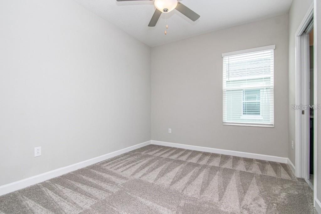 For Rent: $2,500 (3 beds, 2 baths, 1872 Square Feet)