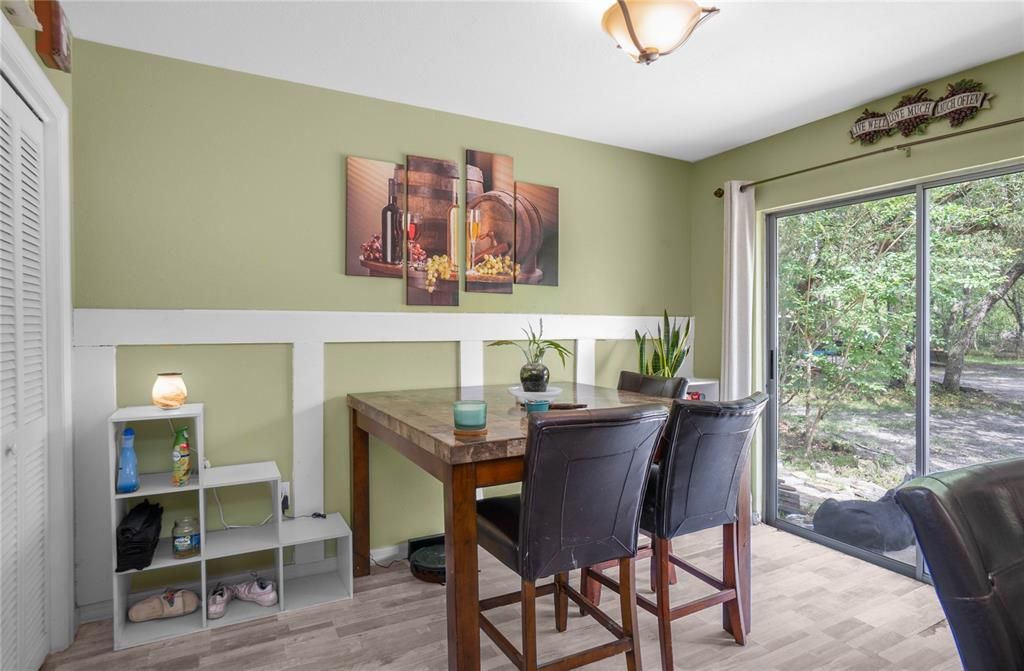 For Sale: $269,900 (3 beds, 2 baths, 1740 Square Feet)
