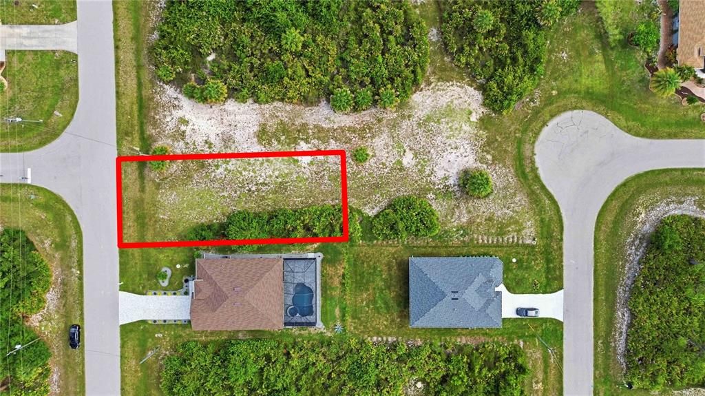 For Sale: $26,000 (0.17 acres)