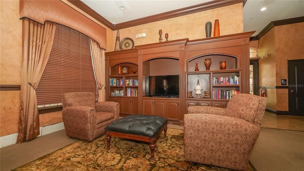 For Rent: $1,495 (1 beds, 1 baths, 661 Square Feet)