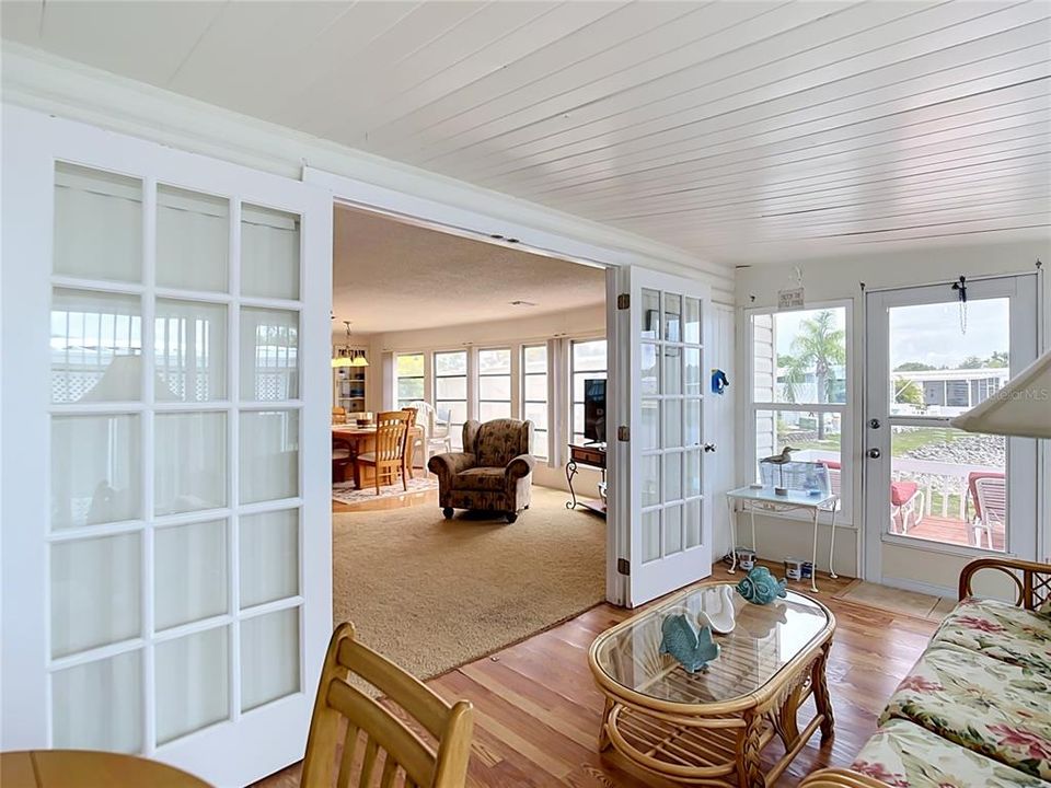 For Sale: $140,000 (2 beds, 2 baths, 1254 Square Feet)