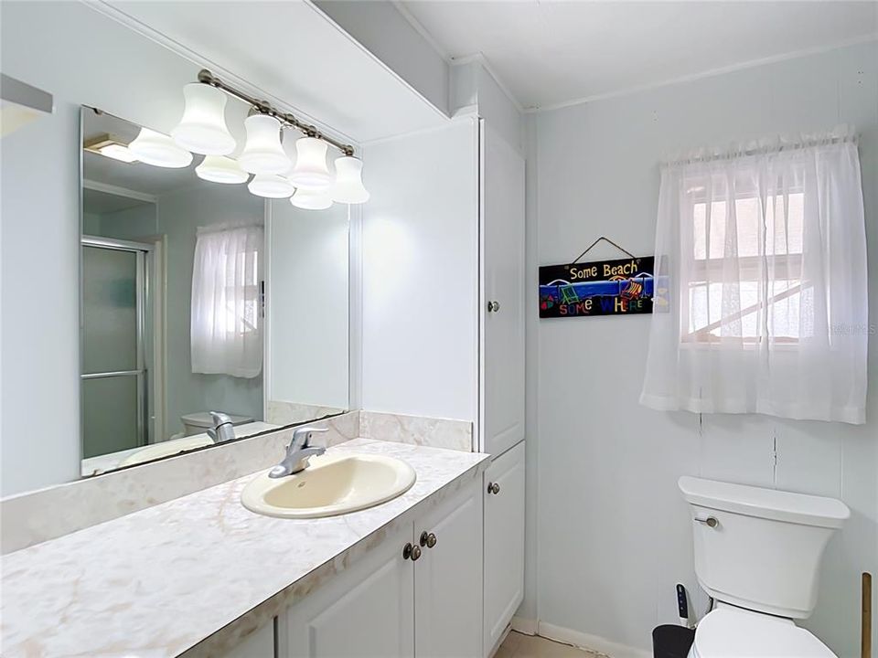 For Sale: $140,000 (2 beds, 2 baths, 1254 Square Feet)