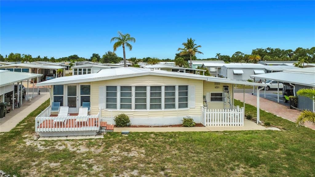 For Sale: $140,000 (2 beds, 2 baths, 1254 Square Feet)