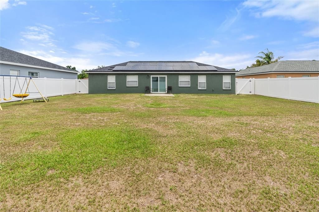 For Sale: $313,000 (3 beds, 2 baths, 1459 Square Feet)
