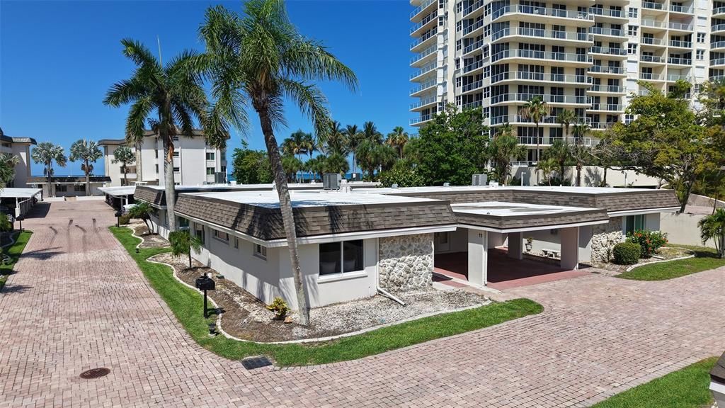 En Venta: $799,000 (2 camas, 2 baños, 1242 Pies cuadrados)