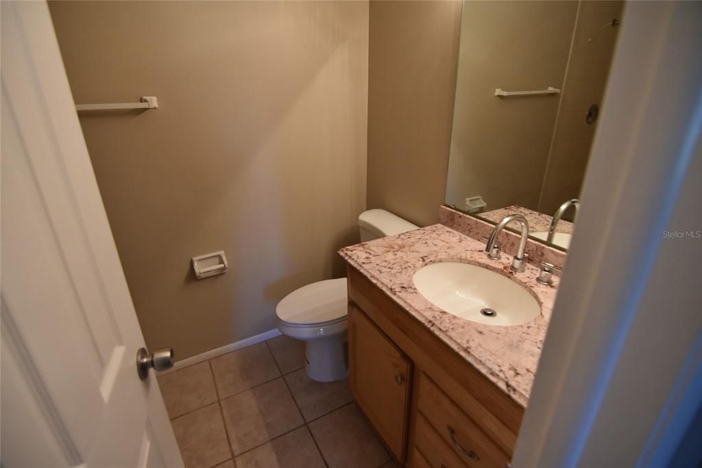 For Rent: $2,000 (3 beds, 2 baths, 1080 Square Feet)