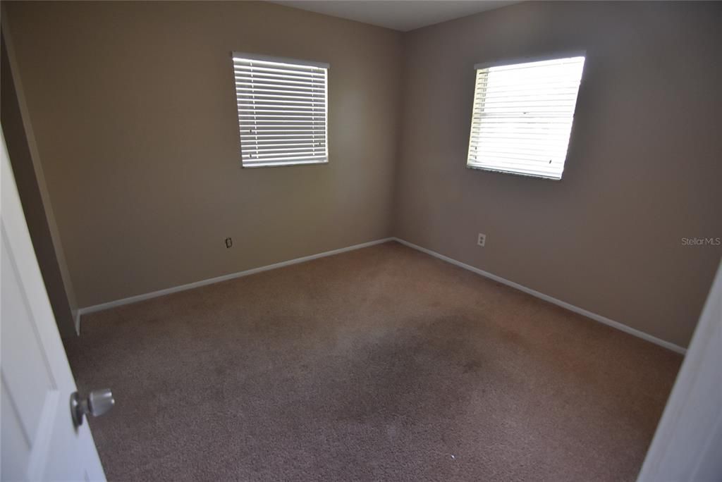 For Rent: $2,000 (3 beds, 2 baths, 1080 Square Feet)