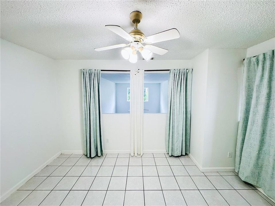 For Sale: $340,000 (3 beds, 2 baths, 1978 Square Feet)