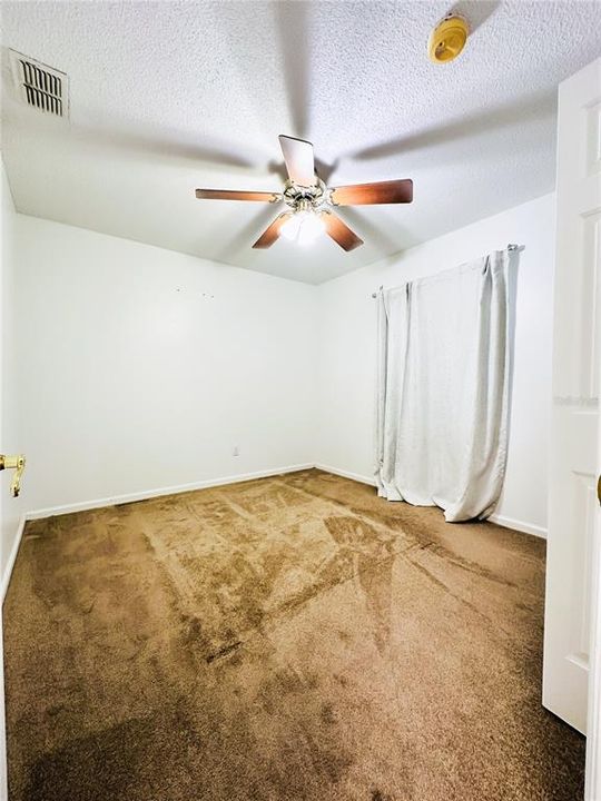 For Sale: $340,000 (3 beds, 2 baths, 1978 Square Feet)