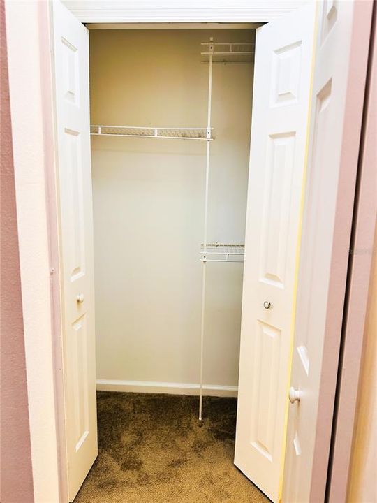 For Sale: $340,000 (3 beds, 2 baths, 1978 Square Feet)