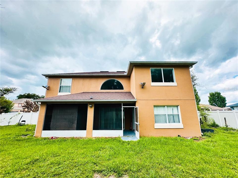 For Sale: $340,000 (3 beds, 2 baths, 1978 Square Feet)