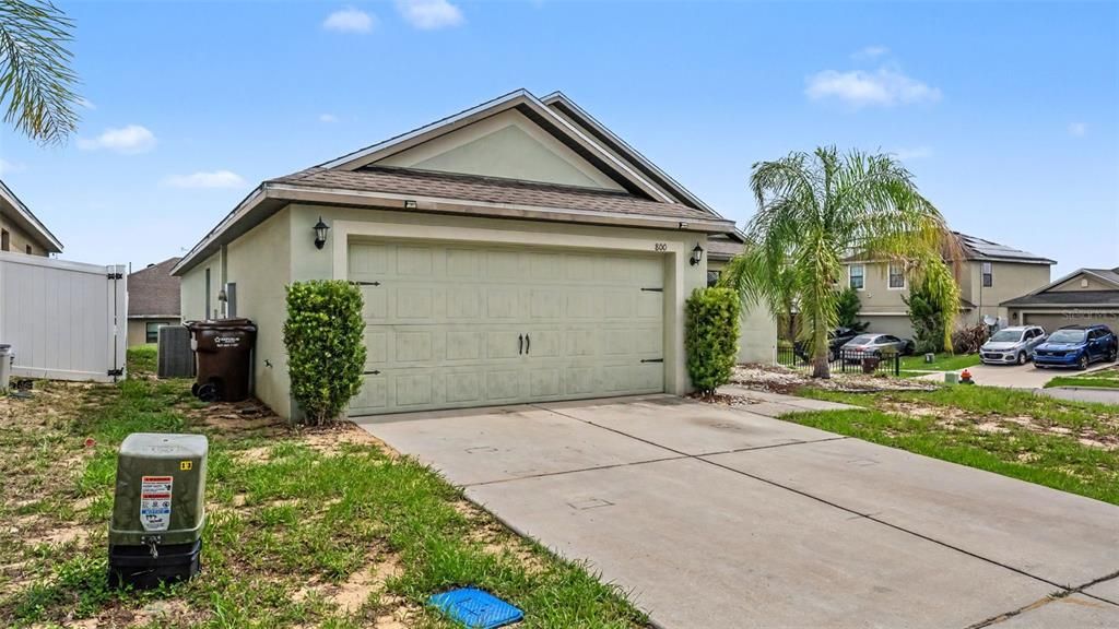 For Sale: $265,000 (3 beds, 2 baths, 1582 Square Feet)