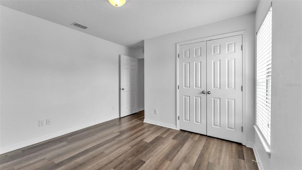 For Sale: $265,000 (3 beds, 2 baths, 1582 Square Feet)