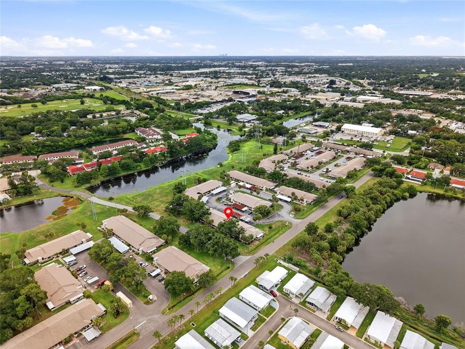 For Sale: $215,000 (2 beds, 2 baths, 1110 Square Feet)