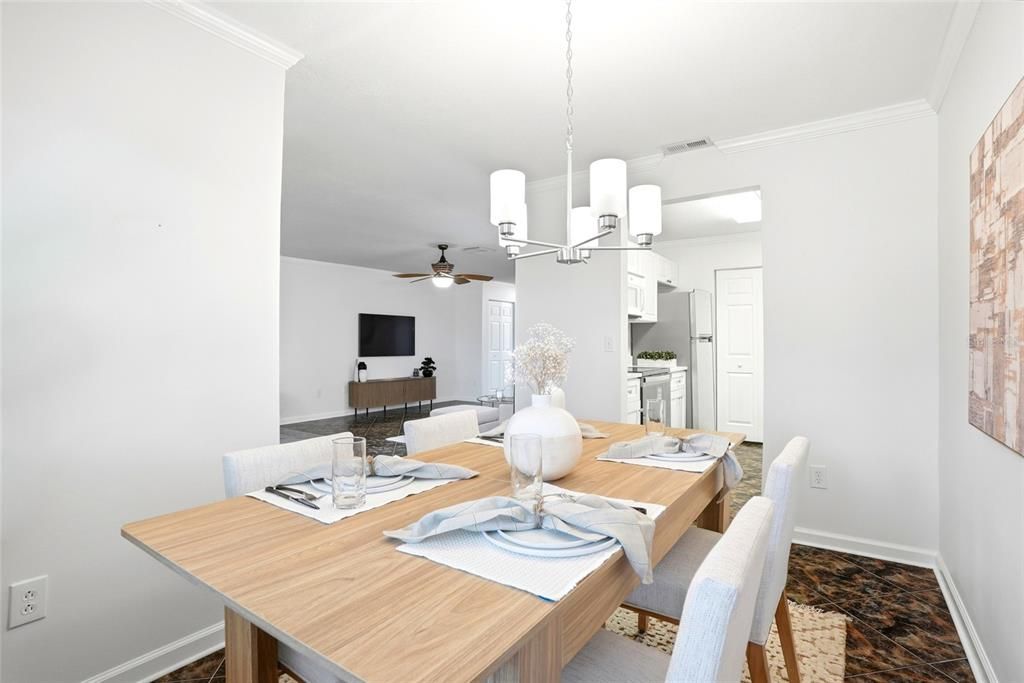 For Sale: $215,000 (2 beds, 2 baths, 1110 Square Feet)