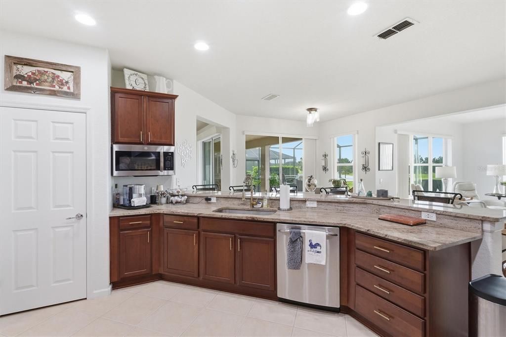 For Sale: $590,000 (3 beds, 2 baths, 2420 Square Feet)