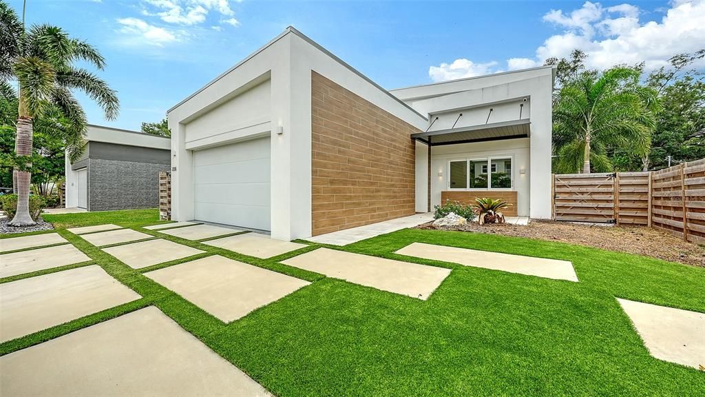 For Sale: $2,200,000 (5 beds, 3 baths, 2596 Square Feet)