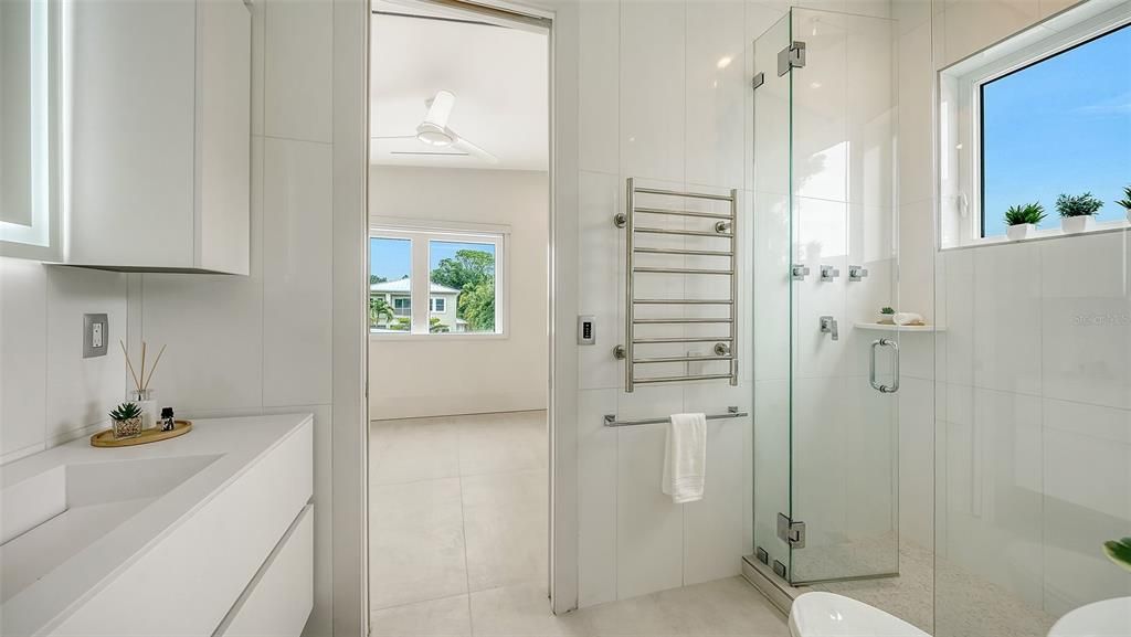 For Sale: $2,200,000 (5 beds, 3 baths, 2596 Square Feet)