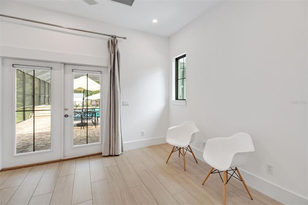 For Sale: $1,200,000 (5 beds, 4 baths, 2867 Square Feet)