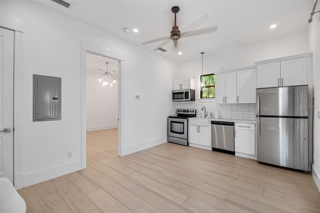 For Sale: $1,200,000 (5 beds, 4 baths, 2867 Square Feet)