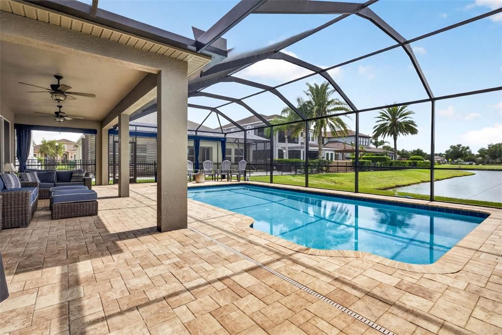 For Sale: $750,000 (5 beds, 3 baths, 3173 Square Feet)