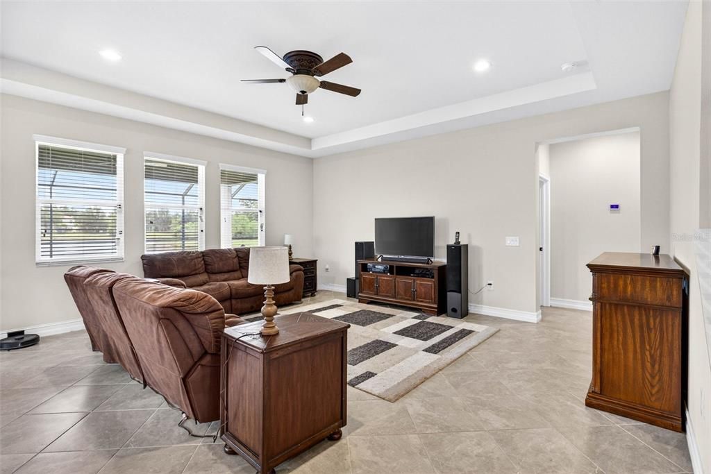 For Sale: $750,000 (5 beds, 3 baths, 3173 Square Feet)