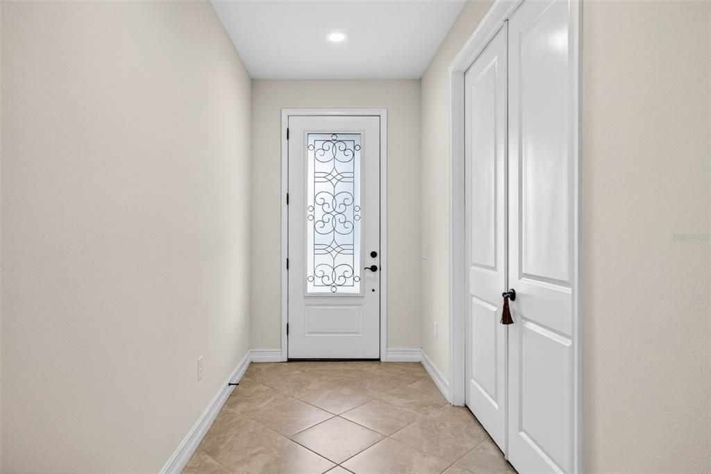 For Sale: $750,000 (5 beds, 3 baths, 3173 Square Feet)