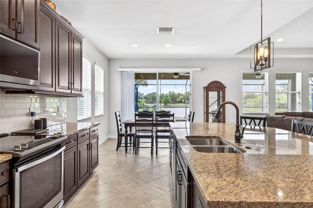 For Sale: $750,000 (5 beds, 3 baths, 3173 Square Feet)