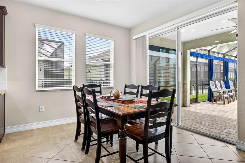 For Sale: $750,000 (5 beds, 3 baths, 3173 Square Feet)