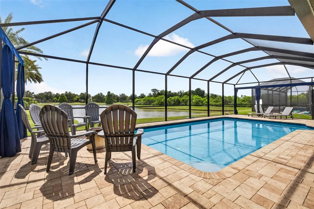 For Sale: $750,000 (5 beds, 3 baths, 3173 Square Feet)