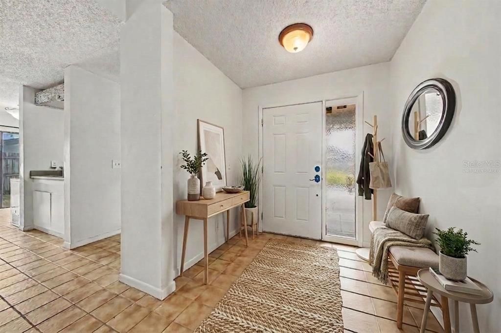 На продажу: $515,000 (4 спален, 2 ванн, 2250 Квадратных фут)