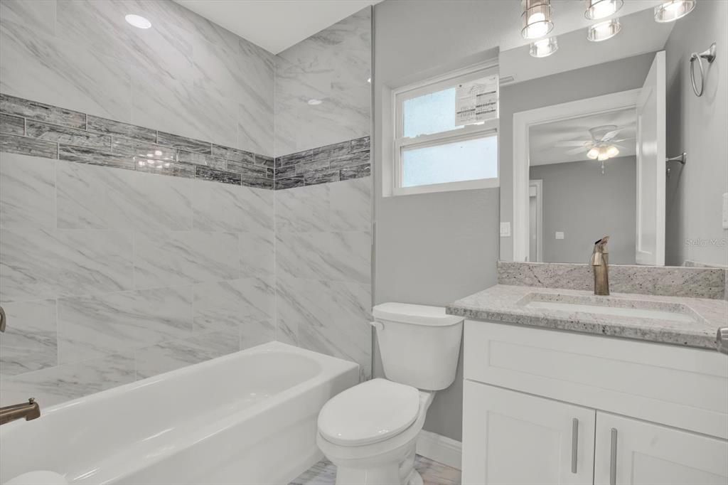 For Sale: $299,000 (3 beds, 2 baths, 1176 Square Feet)