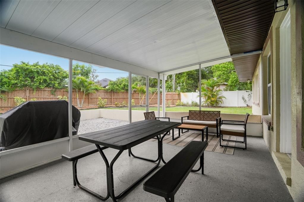 For Sale: $519,000 (4 beds, 2 baths, 1564 Square Feet)