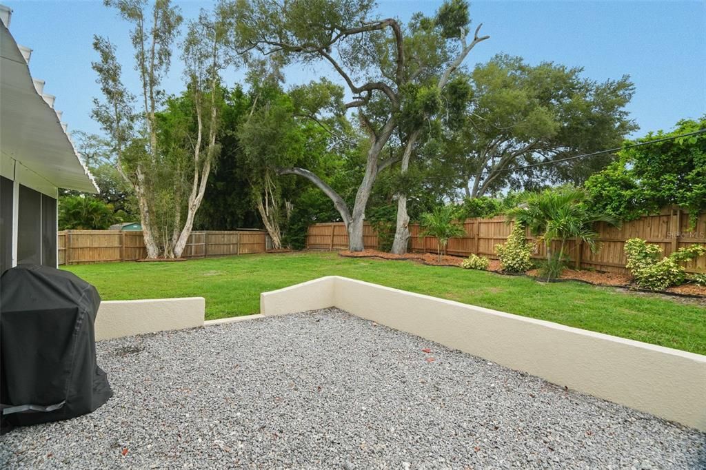 For Sale: $519,000 (4 beds, 2 baths, 1564 Square Feet)
