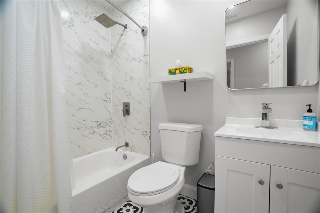 For Sale: $519,000 (4 beds, 2 baths, 1564 Square Feet)